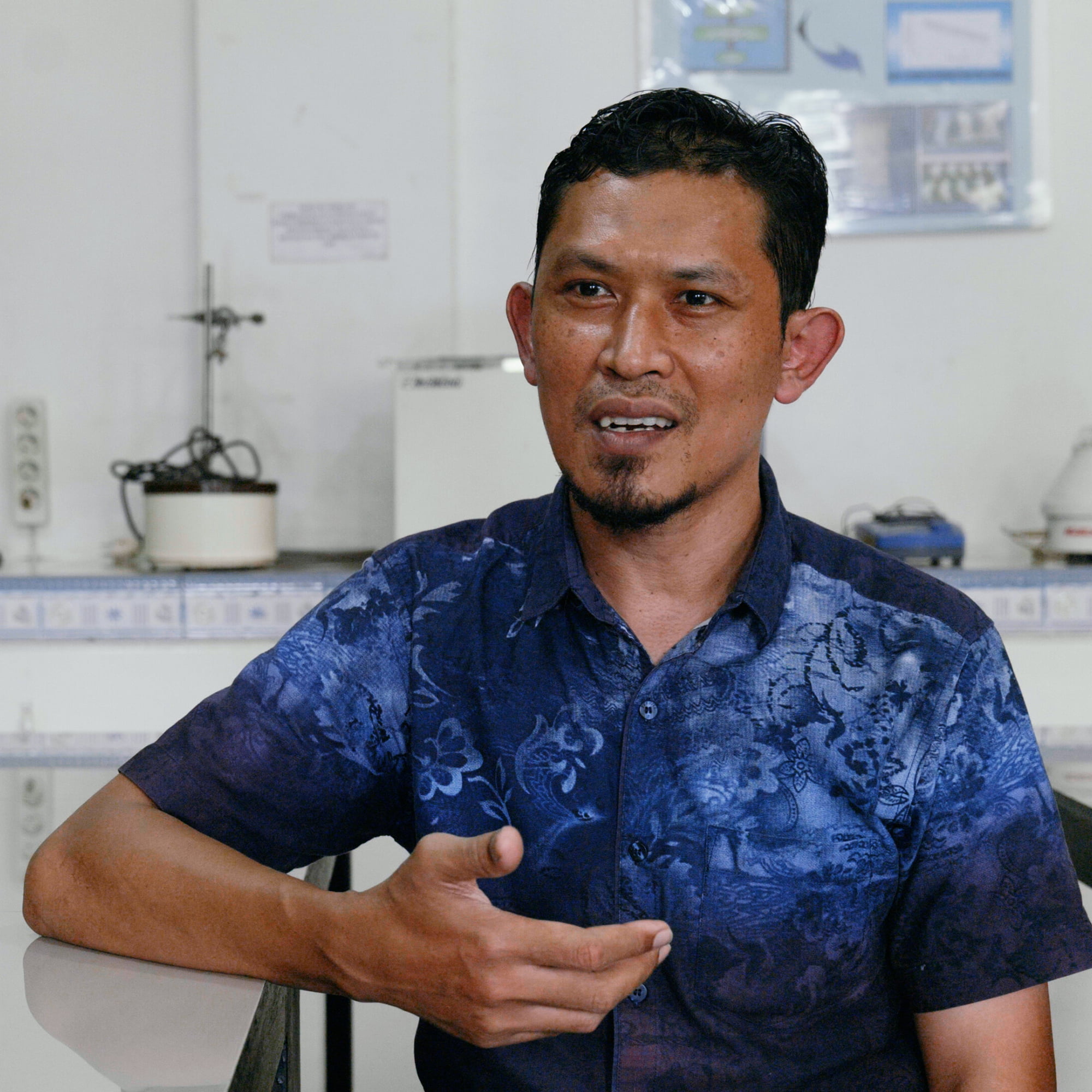 Dr. Shola: University professor